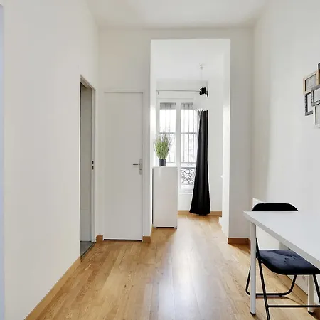 Spacious - 2p - Lägenhet Levallois-Perret